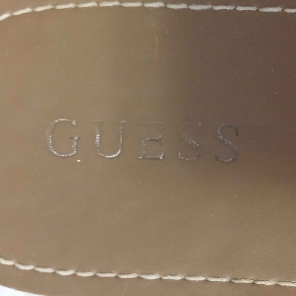Pink Guess Flipflop Sandals - Picture 3 of 4